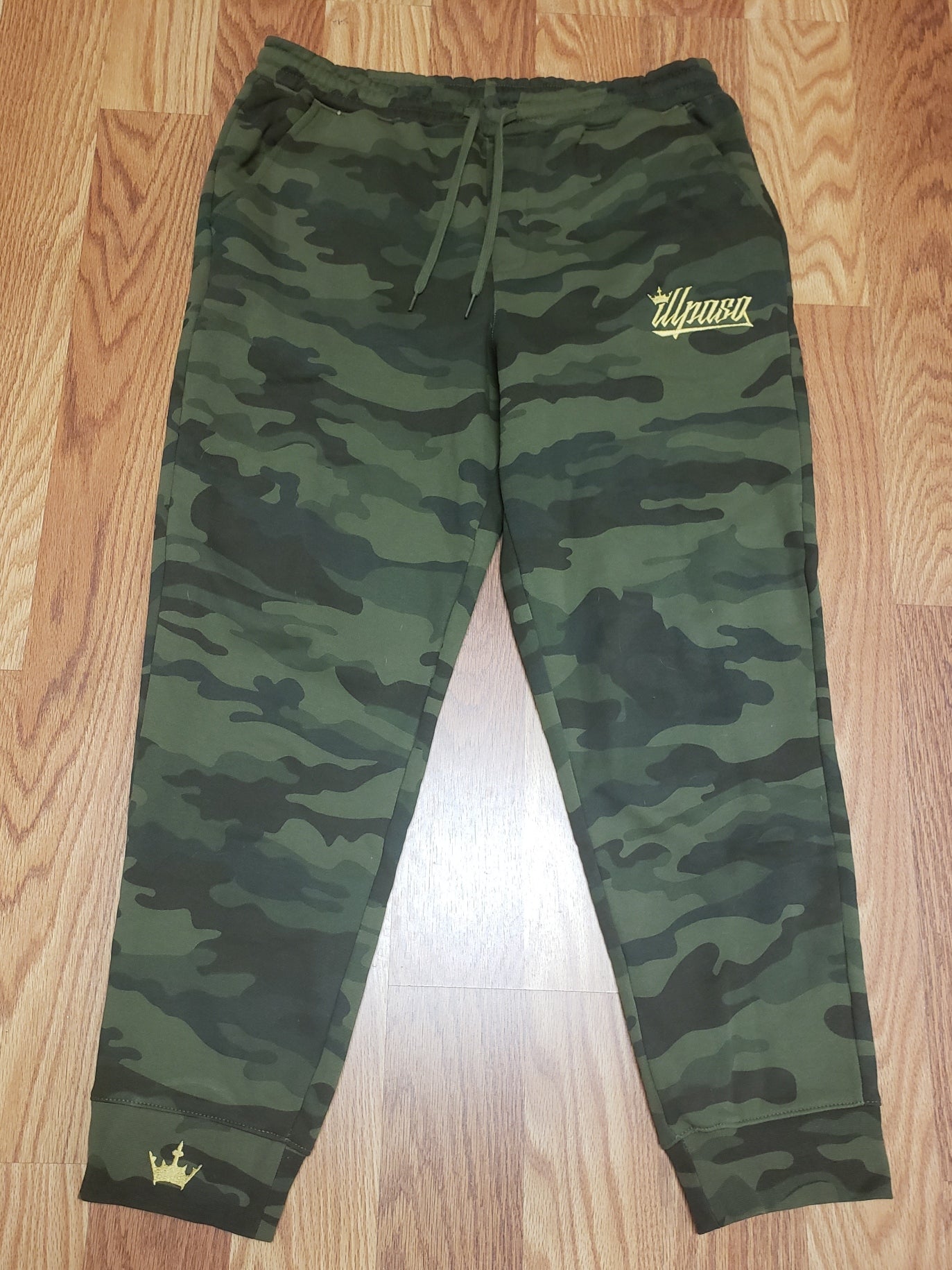 "Kingz Crown" Midweight Fleece Jogger Pant (Forest Camo)
